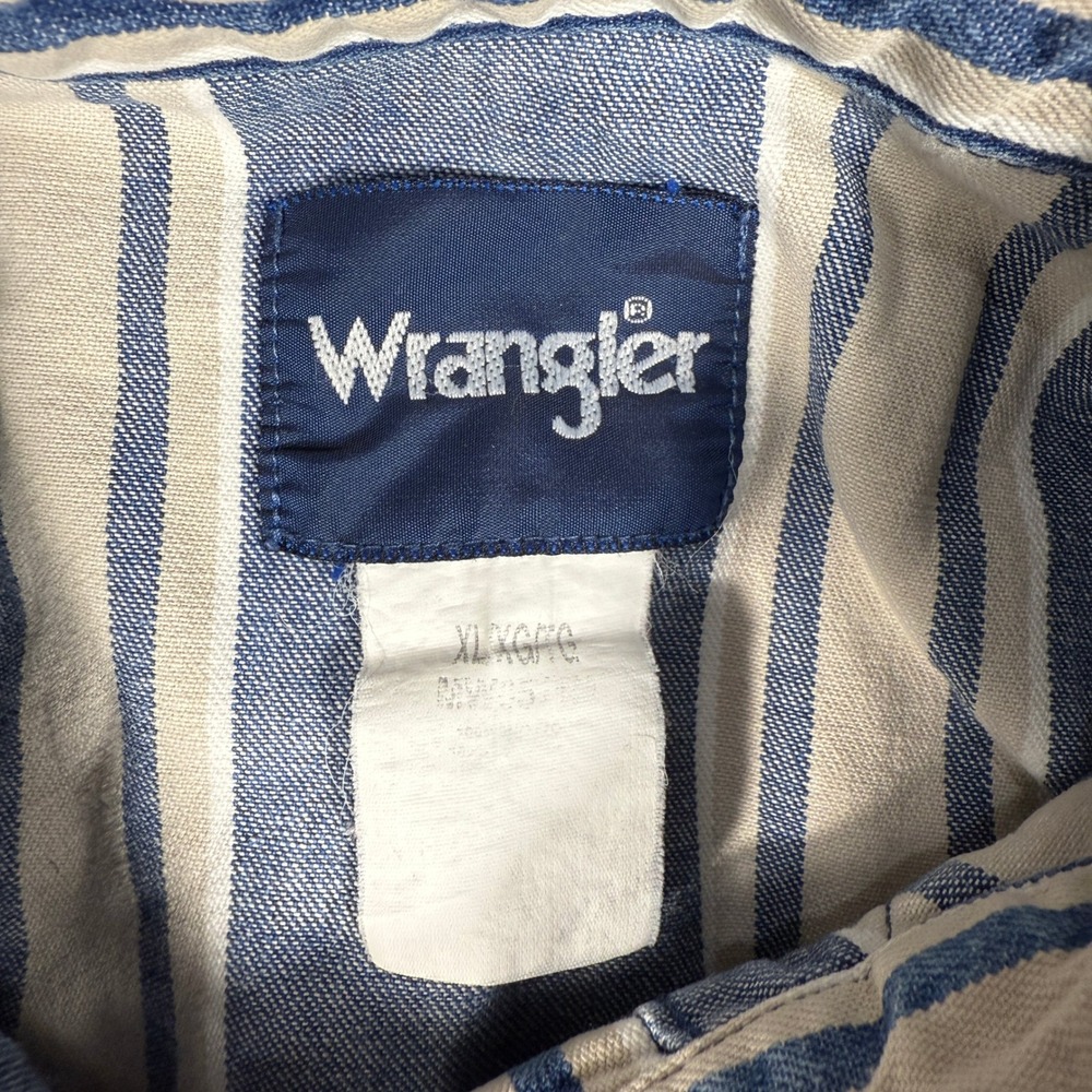 Vintage Wrangler Denim Pearl Snap Western Shirt Men's XL Blue Stripe Workwear - Picture 5 of 9